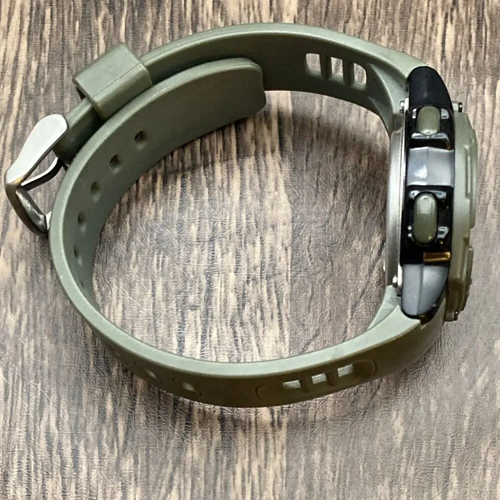 Freestyle Men’s Night Vision Digital 40mm Green Sport 10 Lap